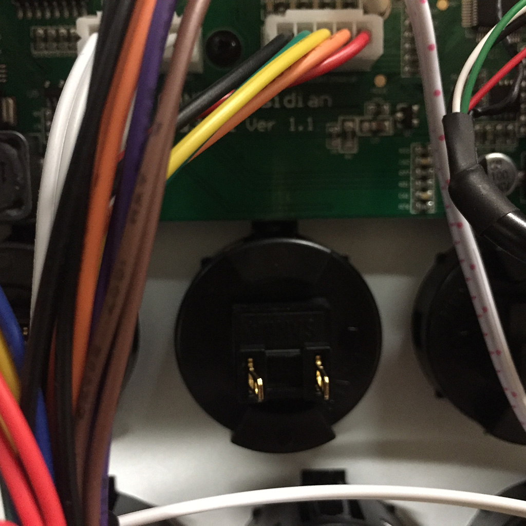 Pushbutton are recommended over screwbuttons due to the top buttons' proximity to the control PCB